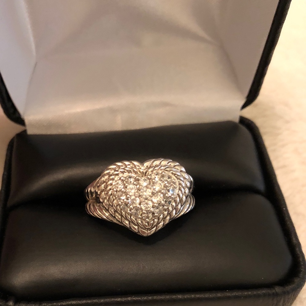 Diamond heart ring, Judith ripka